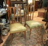 Chaises Vintage Une Paire.JPG